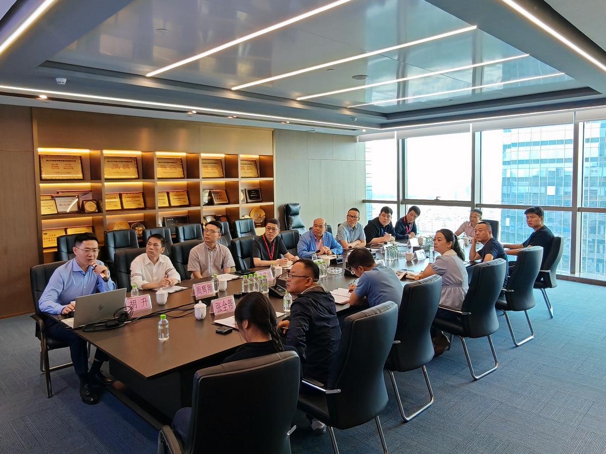 文山州政府领导率队赴人生就是博集团招商引资共商绿色铝产业发展大计